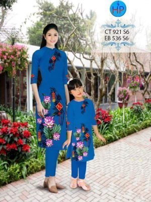 vải áo dài in hình hoa sen tết cho mẹ và bé (1)