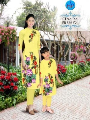 vải áo dài in hình hoa sen tết cho mẹ và bé (1)