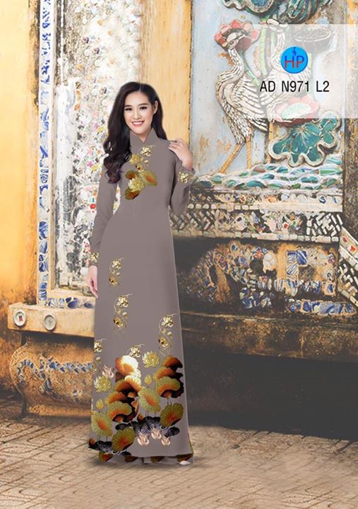 1501599714 44 vai ao dai sen vang ad