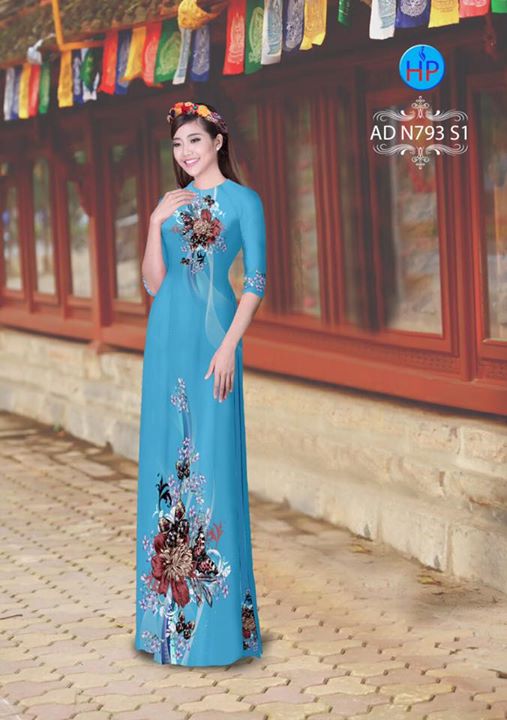 1501673713 137 vai ao dai hoa va buom ad