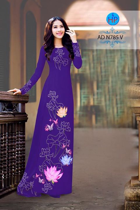 1501676246 66 vai ao dai hoa sen ad