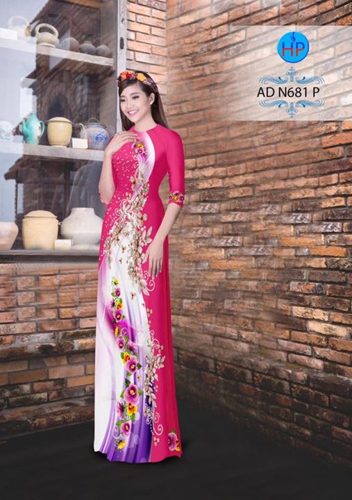 1501686372 166 vai ao dai hoa lan ad