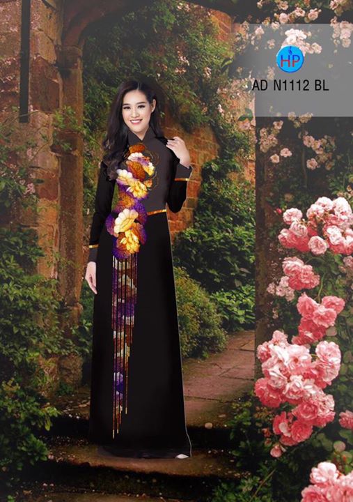 1503678701 205 vai ao dai sen ad