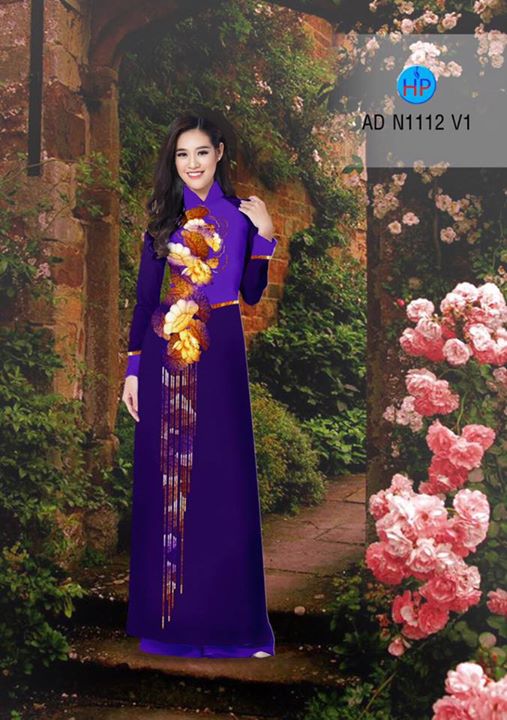 1503678705 354 vai ao dai sen ad