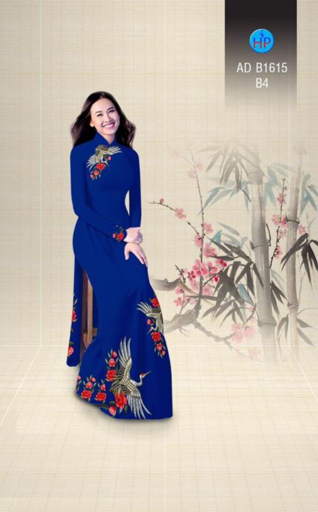 1503932367 207 vai ao dai hac va hoa hong ad