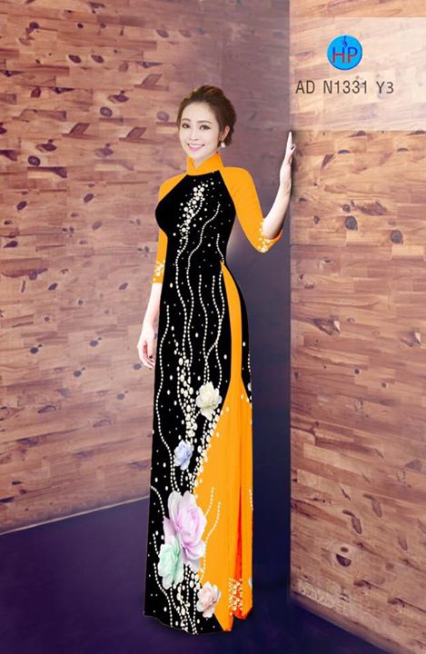 1507564517 470 vai ao dai hoa hong va ngoc trai ad