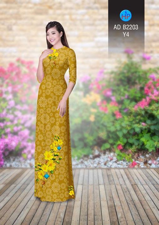 1513494936 945 vai ao dai hoa mai tren nen hoa van ad