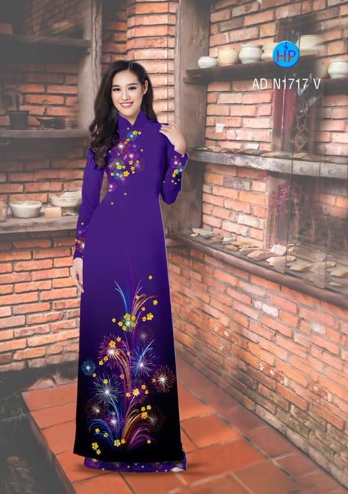 1513528600 255 vai ao dai phao hoa va hoa mai mung xuan ad