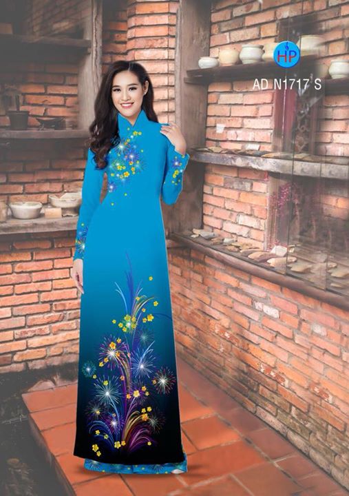 1513528603 379 vai ao dai phao hoa va hoa mai mung xuan ad