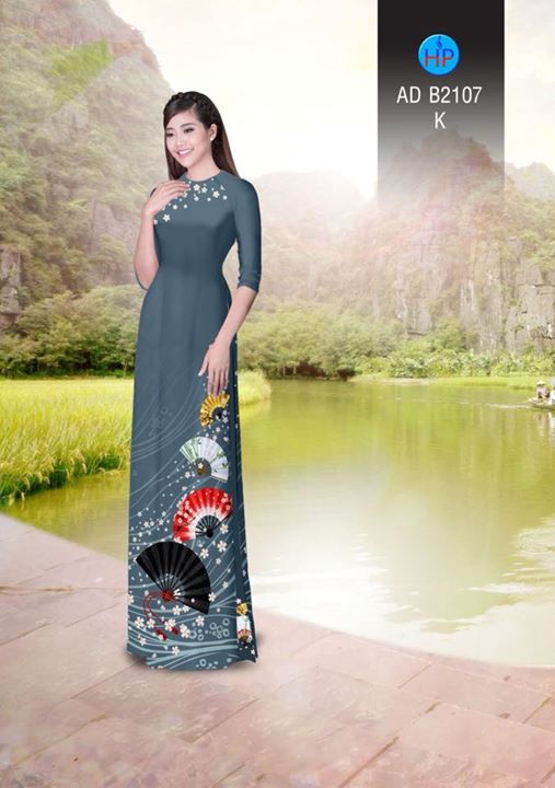 1514298925 351 vai ao dai quat xuan ad