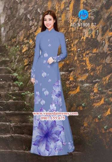 1515840621 67 vai ao dai nhung canh hoa mong manh ad