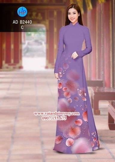 1515943390 337 vai ao dai nhung canh hoa tan bien ad