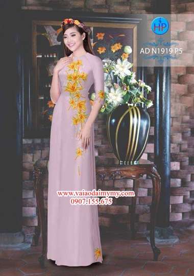 1516166516 48 vai ao dai hoa lyly ad