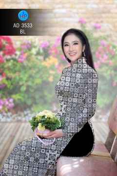 1522470149 771 vai ao dai van la co ba sai gon ad