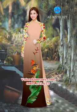 1525357065 318 vai ao dai dep sang quy phai voi hoa thien dieu ad