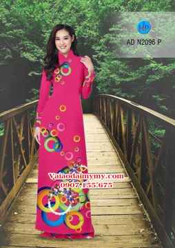 1525617196 658 vai ao dai nhung vong tron 3d sac mau ad