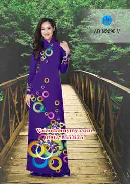 1525617198 323 vai ao dai nhung vong tron 3d sac mau ad