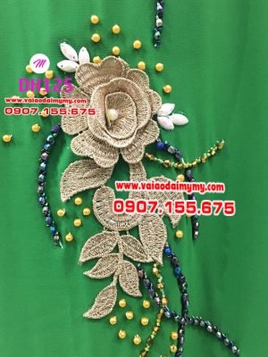 vải áo dài màu xanh lá cây đính hoa đẹp (1)