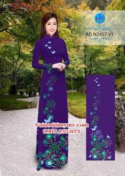 1531967787 135 vai ao dai hoa va buom ad