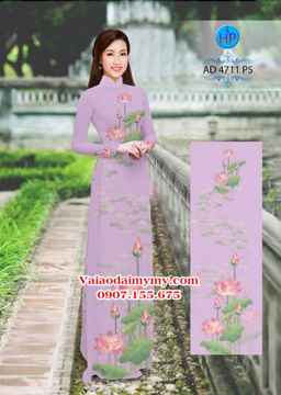 1532910029 255 vai ao dai sen mua vu lan ad