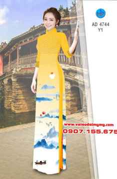 1533434147 149 vai ao dai cuoi tuan yen binh ad