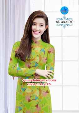 1537716276 111 vai ao dai tron vuong tam giac deu ad