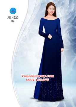 1538057124 543 vai ao dai den quyen luc ad