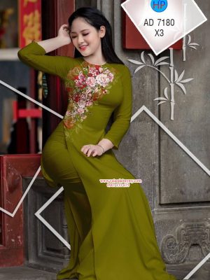 Vai Ao Dai Hoa Tren Nguc Ao (4)