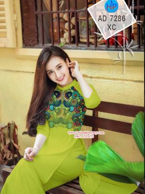 Vai Ao Dai Hoa Van Tren Nguc Ao (10)