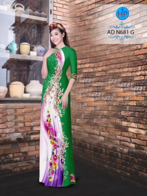 1501686369 43 vai ao dai hoa lan ad