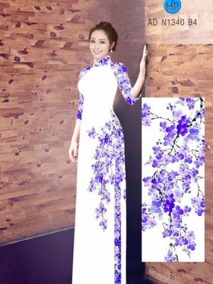 1507654479 22 vai ao dai hoa dao tuoi tham ad