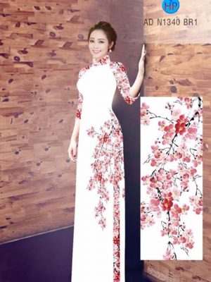 1507654479 240 vai ao dai hoa dao tuoi tham ad