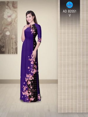 1510099679 717 vai ao dai chao ngay moi voi hoa dao ad