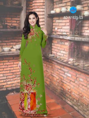 1513959056 3 vai ao dai thieu nu du xuan ad