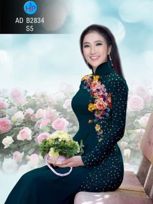 1523518840 235 vai ao dai hoa va cham bi ad