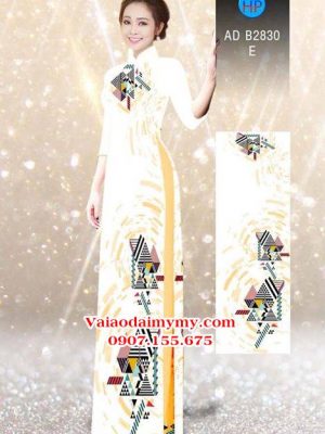 1525270558 855 vai ao dai lap the hinh tam giac ad