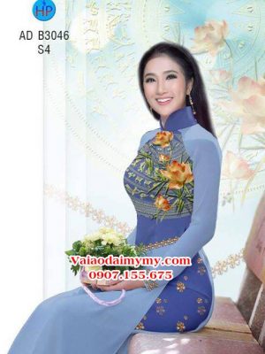 1527777353 555 vai ao dai trong dong va hoa sen ad