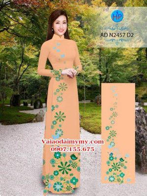 1531967785 364 vai ao dai hoa va buom ad