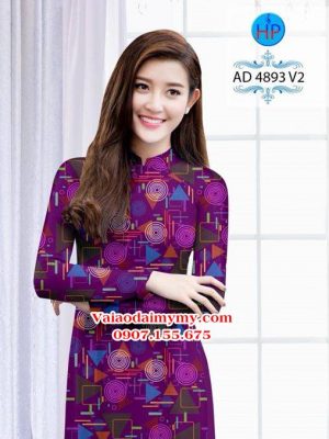 1537716276 972 vai ao dai tron vuong tam giac deu ad