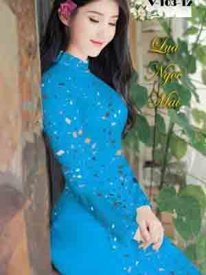 vai ao dai hoa la dep rat duyen ua thich 1641173