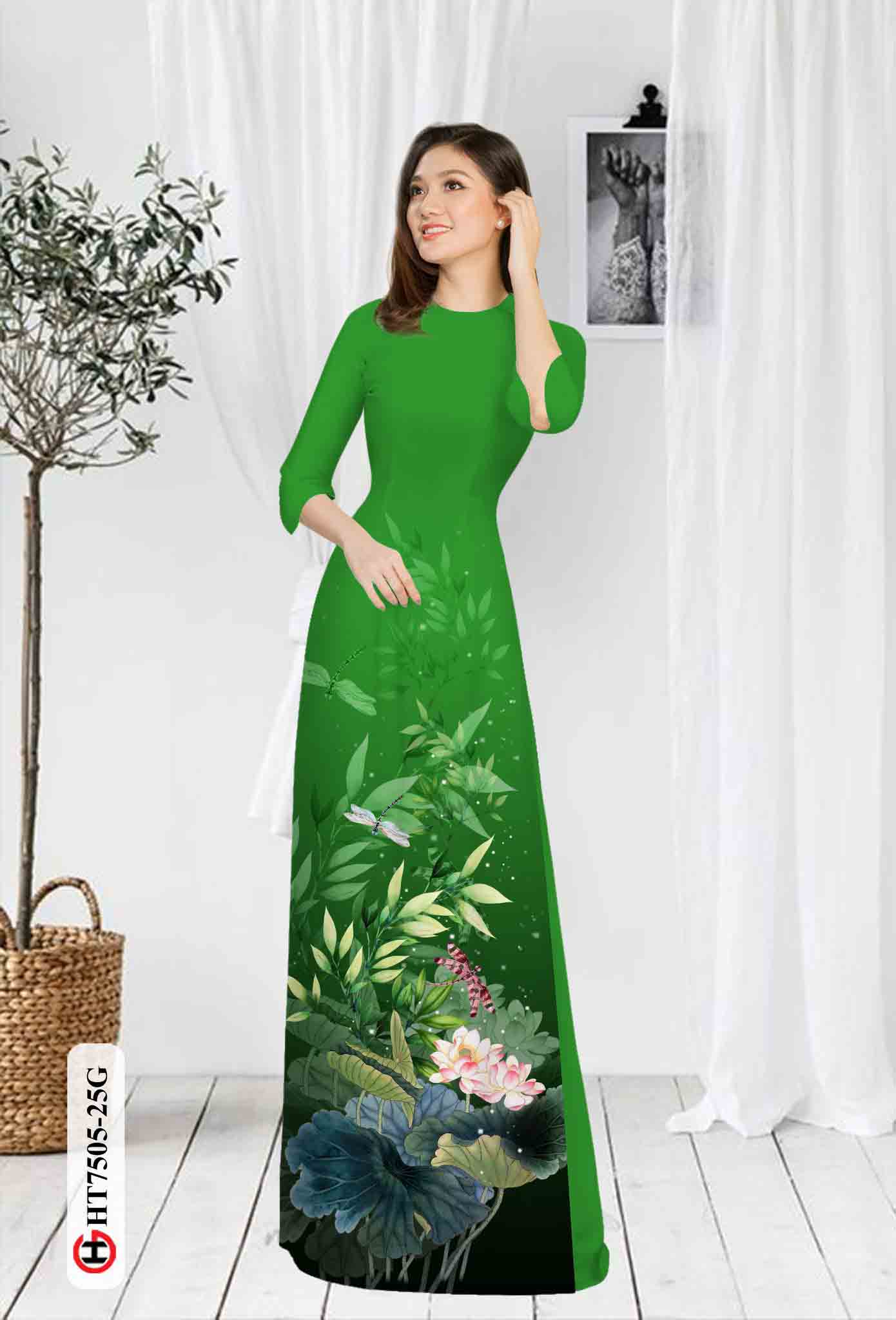 vai ao dai hoa sen truyen thong duoc chon nhieu 1665205