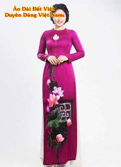 1620375460 567 ao dai ve hoa sen mau moi