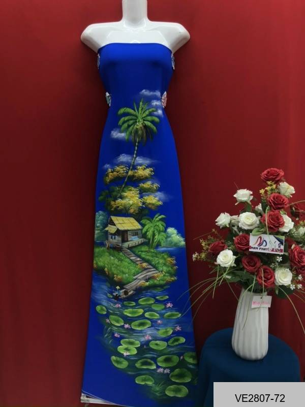 Áo dài nữ xanh vẽ phong cảnh chợ quê  Hoài Giang shop