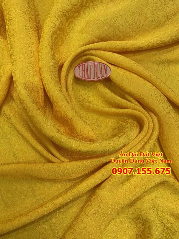 Áo dài vàng trơn đẹp phom dáng chuẩn chất liệu tốt nhất