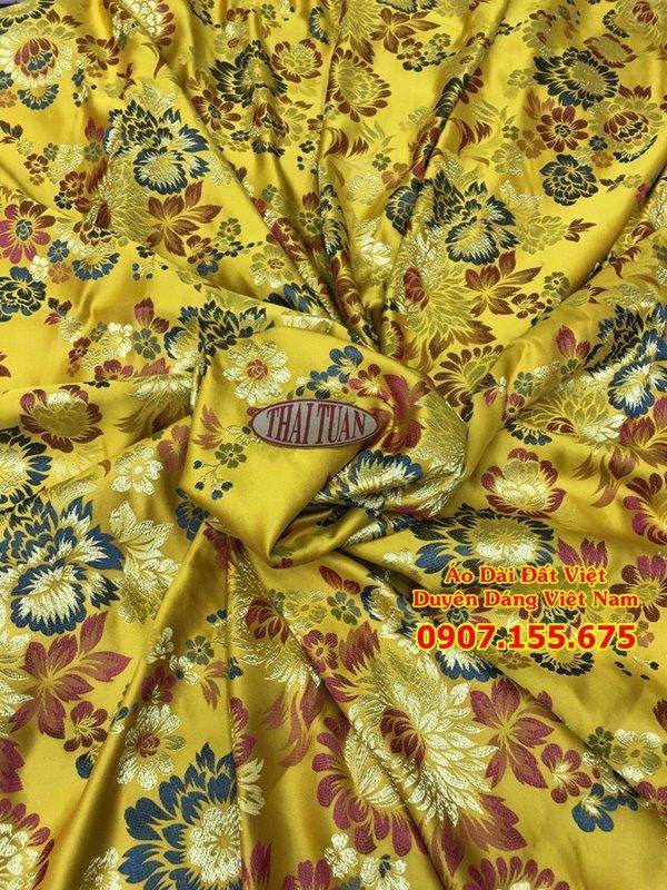 Vải Gấm Hoa Cúc Thái Tuấn Màu Vàng - Vải Áo Dài My My