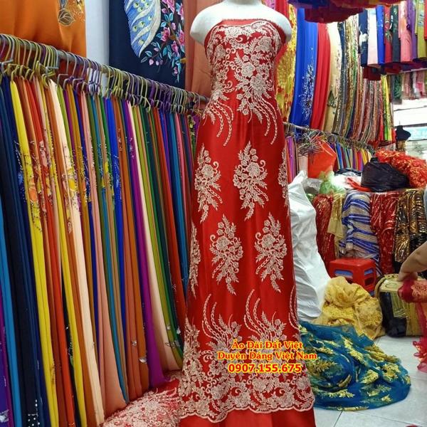 ren do may ao dai co dau 6