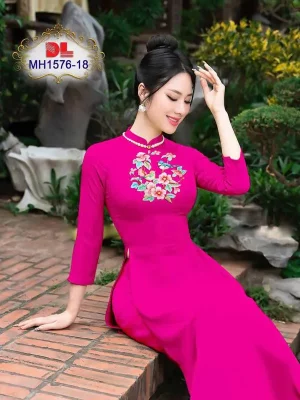 1730339289 657 vai ao dai hoa in sang trong ad mh1576