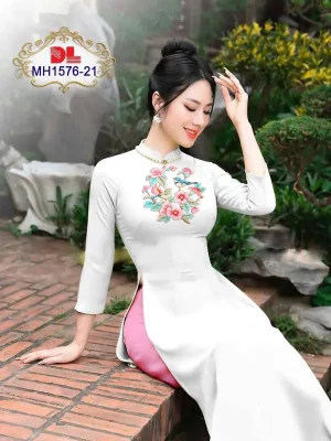 1730339292 333 vai ao dai hoa in sang trong ad mh1576