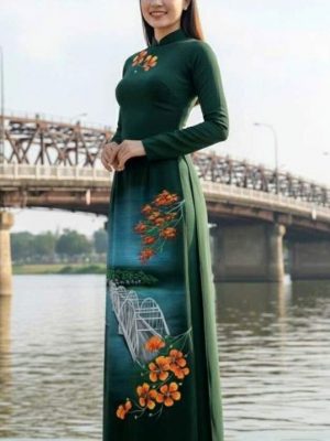 1760066719 517 vai ao dai ve tay hoa phuong va cau trang