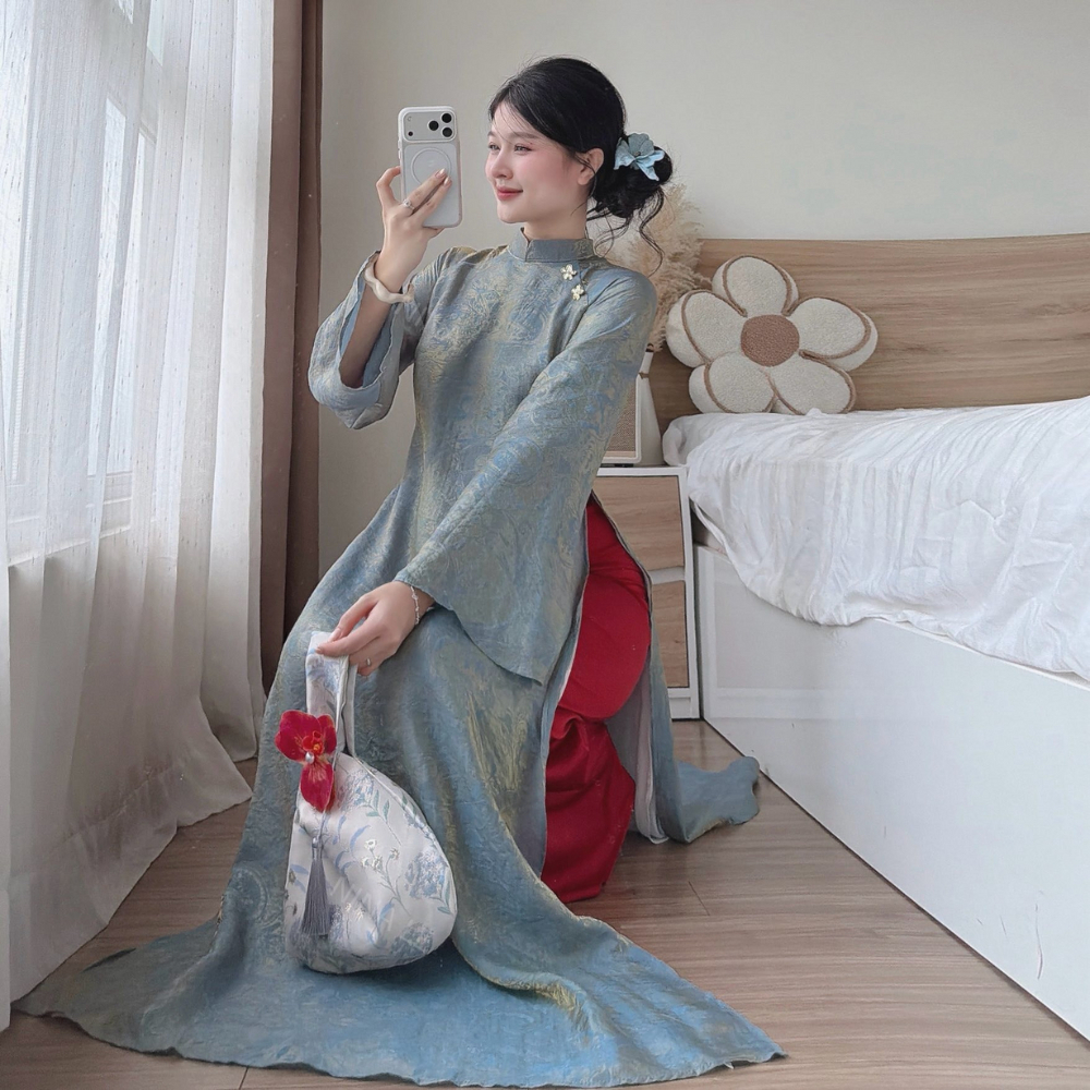 Áo Dài 4 Tà May Sẵn Đẹp Và Sang 10 image 10 3